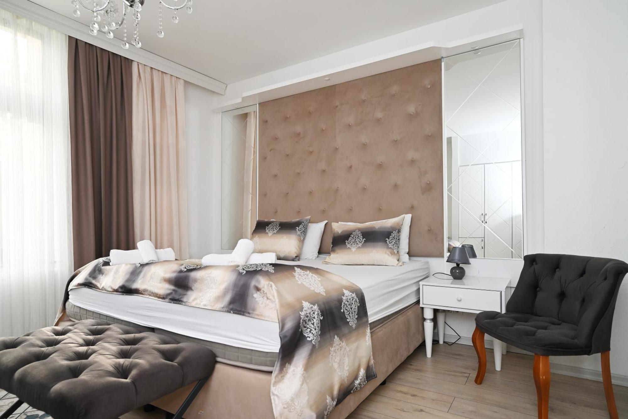 Ferienwohnung&Aparts By Kispet Group Hotels In Oberhausen Oberhausen  Exteriér fotografie