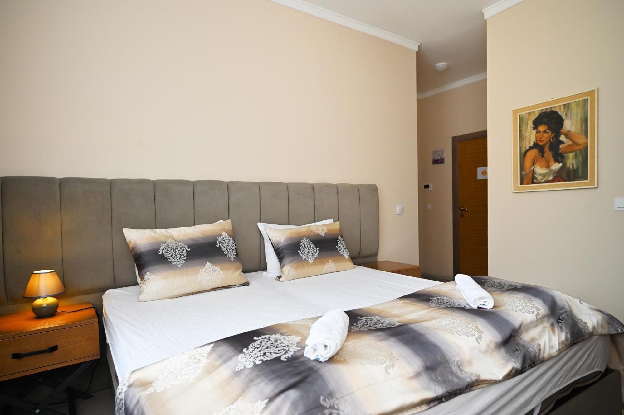 Ferienwohnung&Aparts By Kispet Group Hotels In Oberhausen Oberhausen  Exteriér fotografie