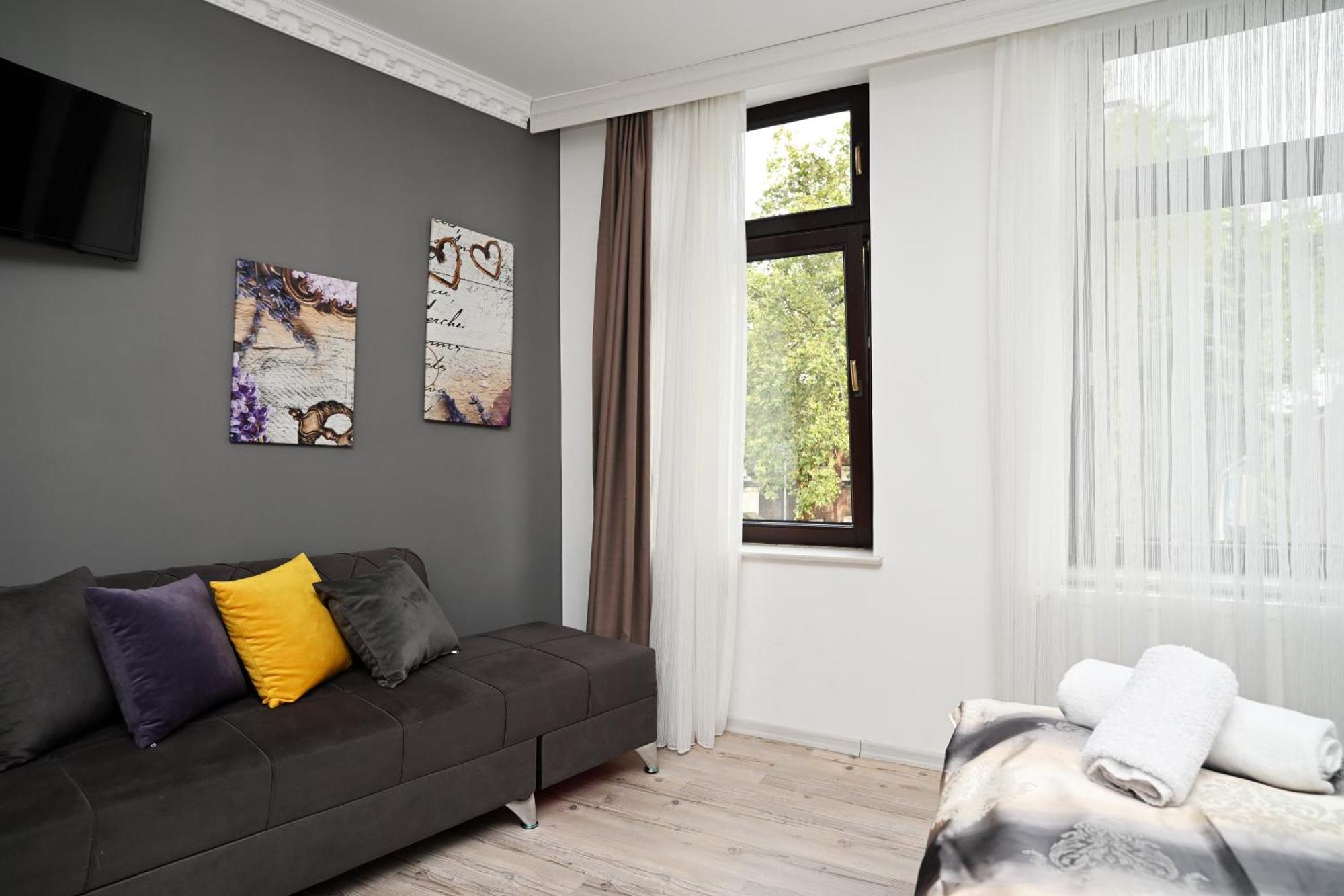 Ferienwohnung&Aparts By Kispet Group Hotels In Oberhausen Oberhausen  Exteriér fotografie